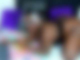 Yhendelyn Stone's Live Sex Cam Show