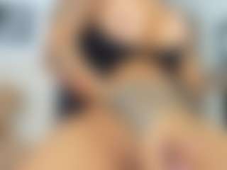 prettysharick's Live Sex Cam Show