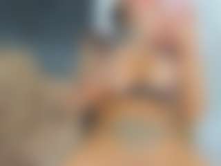 Mia Villany's Live Sex Cam Show