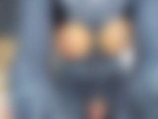 Mia Villany's Live Sex Cam Show