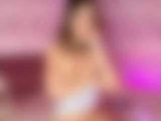 Live cam show with Emylie sexy body - Nipple Play on hotwifechat.live