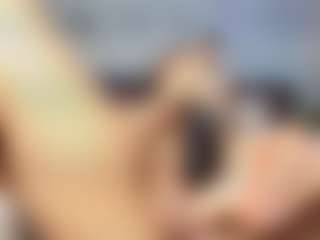 Emylie sexy body's Live Sex Cam Show