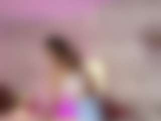 Emylie sexy body's Live Sex Cam Show