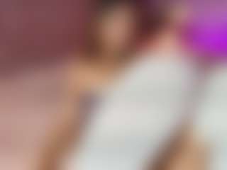 Emylie sexy body's Live Sex Cam Show