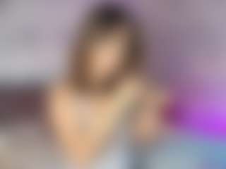 Emylie sexy body's Live Sex Cam Show
