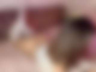 Live cam show with Emylie sexy body - Nipple Play on fuck-show.com
