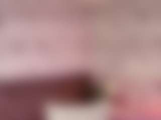 Live cam show with Emylie sexy body - Asshole on Milfs Live