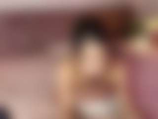 Emylie sexy body's Live Sex Cam Show