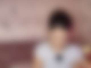 Live cam show with Emylie sexy body - Full Nudity on Camsoda