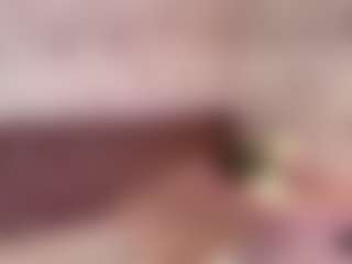 Emylie sexy body's Live Sex Cam Show