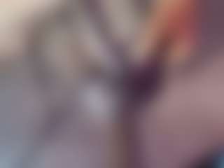 Emylie sexy body's Live Sex Cam Show