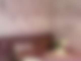 Emylie sexy body's Live Sex Cam Show