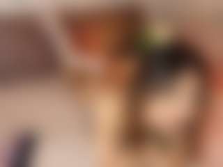 Emylie sexy body's Live Sex Cam Show