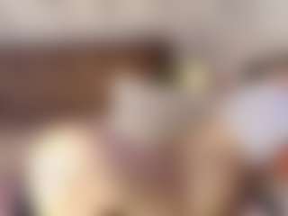Emylie sexy body's Live Sex Cam Show