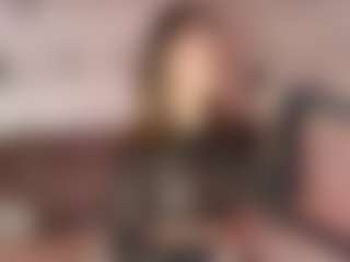 Live cam show with Emylie sexy body - Joi on xDating