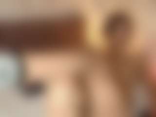 Emylie sexy body's Live Sex Cam Show