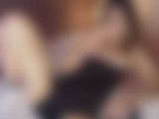 Emylie sexy body's Live Sex Cam Show