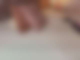 Emylie sexy body's Live Sex Cam Show