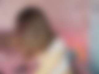 Emylie sexy body's Live Sex Cam Show