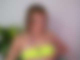 Ameliasweety69's Live Sex Cam Show