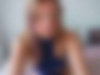 Ameliasweety69's Live Sex Cam Show