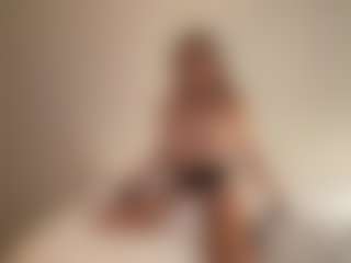 Ameliasweety69's Live Sex Cam Show