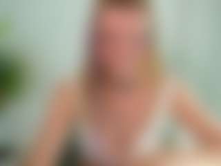 Ameliasweety69's Live Sex Cam Show