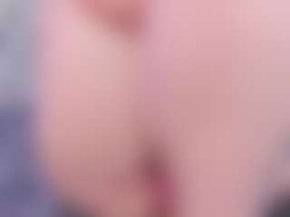 Live cam show with Anette-Cooper - MILF on AdultVida.com