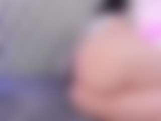 Live cam show with Anette-Cooper - Glasses on PervPlay.com