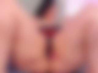 Live cam show with Anette-Cooper - Glasses on Camsoda