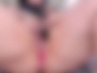 Live cam show with Anette-Cooper - Public on Cam Slut