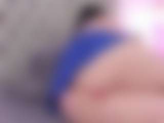 Anette-Cooper MILF webcam performer live streaming