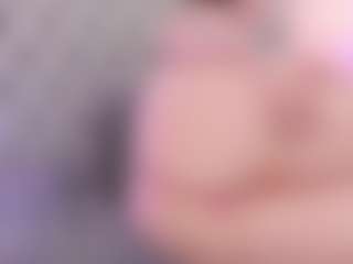 Live cam show with Anette-Cooper - Big Ass MILF on Camsoda