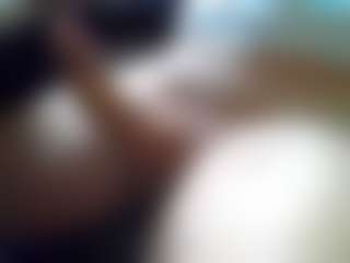 bone2azz's Live Sex Cam Show