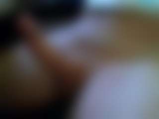 bone2azz's Live Sex Cam Show