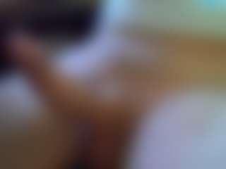 bone2azz's Live Sex Cam Show