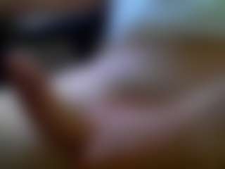 bone2azz's Live Sex Cam Show