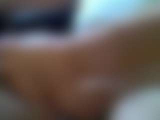 bone2azzs Live-Sex-Cam-Show