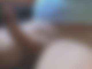 bone2azz's Live Sex Cam Show