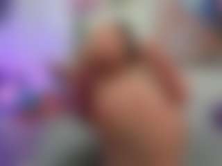 Hanna-moore1's Live Sex Cam Show