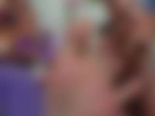 Hanna-moore1's Live Sex Cam Show