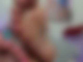 Live cam show with Hanna-moore1 - Thin on CamSodaAdn
