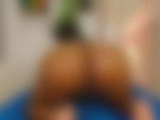 Live cam show with ALESHKA... - Spank on Hubzter Live