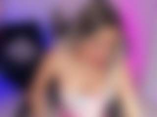 Emilly Smith's Live Sex Cam Show