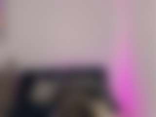 Live cam show with Emilly Smith - Twerk on Fapmatic.com
