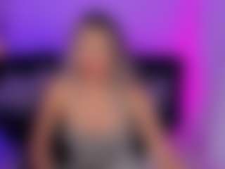 Emilly Smith's Live Sex Cam Show