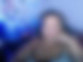 STAR-RED-CAMS MILF webcam performer live streaming
