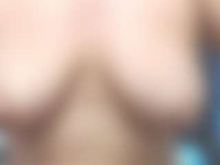 Live cam show with tamara-yorrkk - Bondage on CamwithHer
