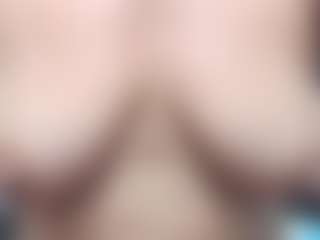 tamara-yorrkk's Live Sex Cam Show