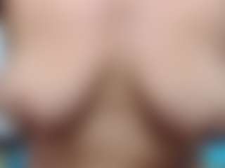 Live cam show with tamara-yorrkk - Bondage on Dolls Live